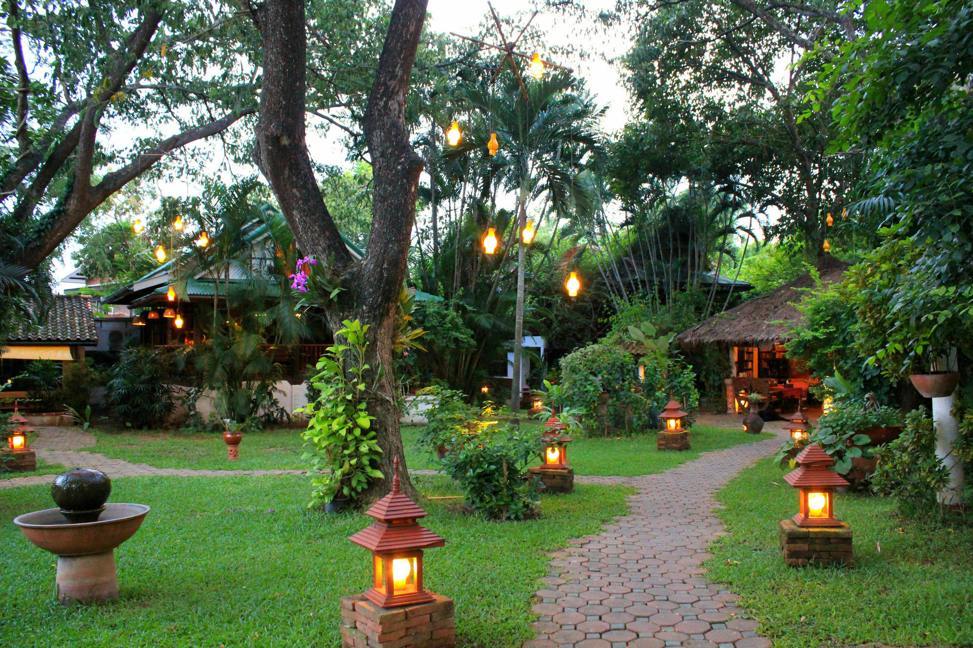 Secret Garden Chiangmai Hotell San Kamphaeng Eksteriør bilde